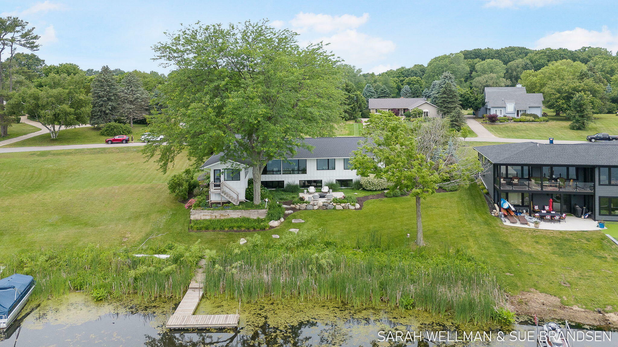 Property Photo:  3013 Newport Drive  MI 49408 