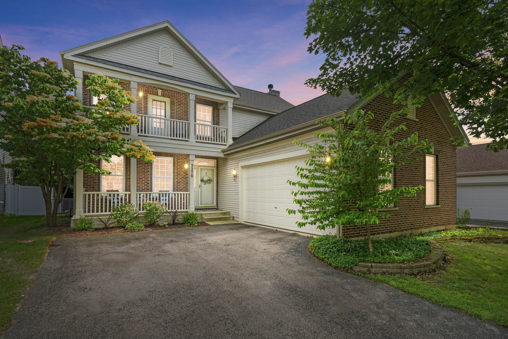 Property Photo: 3270 Larrabee Drive IL 60134