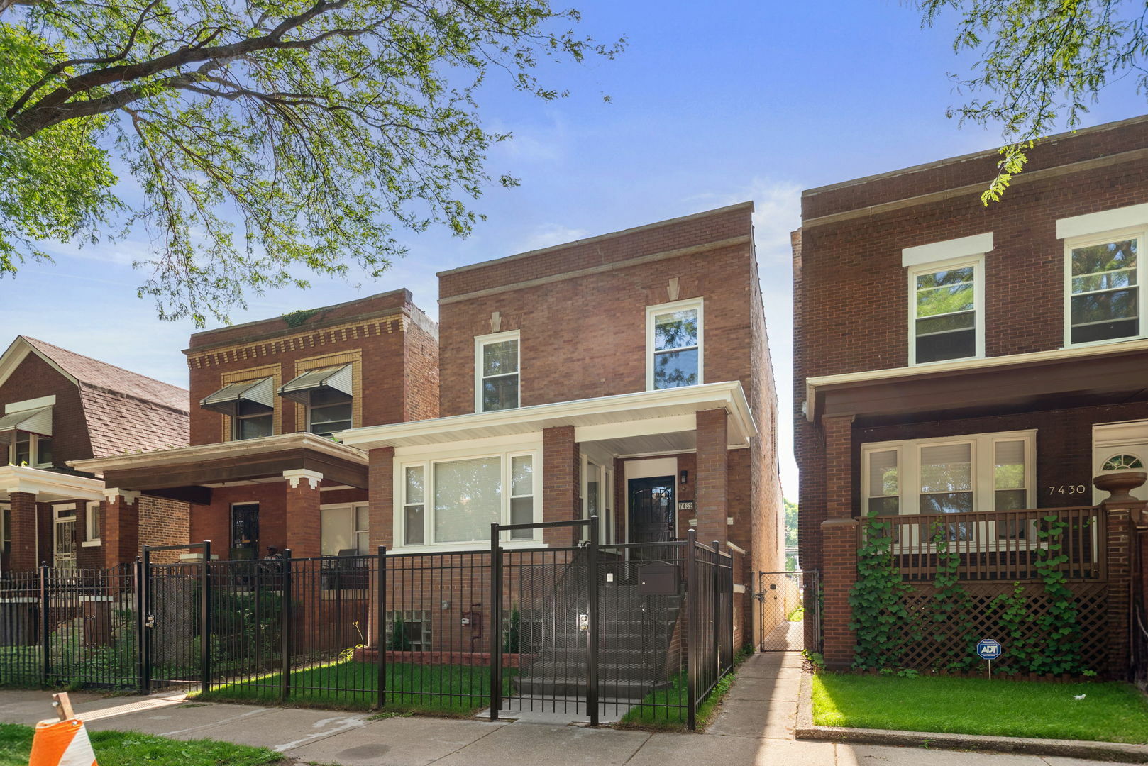 7432 S King Drive  Chicago IL 60619 photo