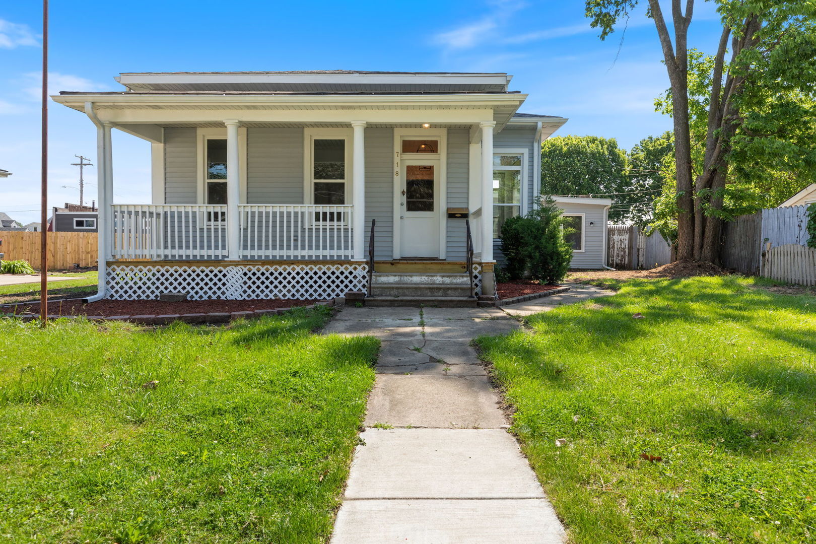 Property Photo: 718 Sycamore Street IL 61350
