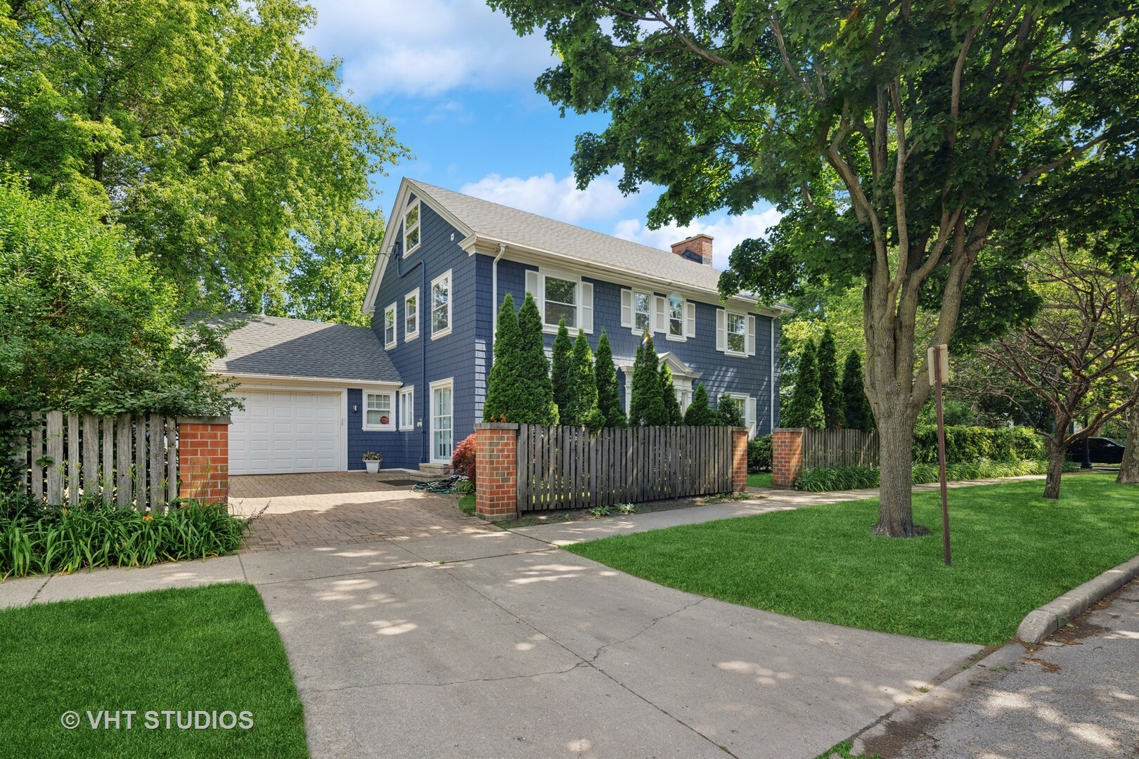 Property Photo:  630 Michigan Avenue  IL 60202 