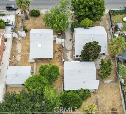 Property Photo: 15220 Saticoy Street CA 91405