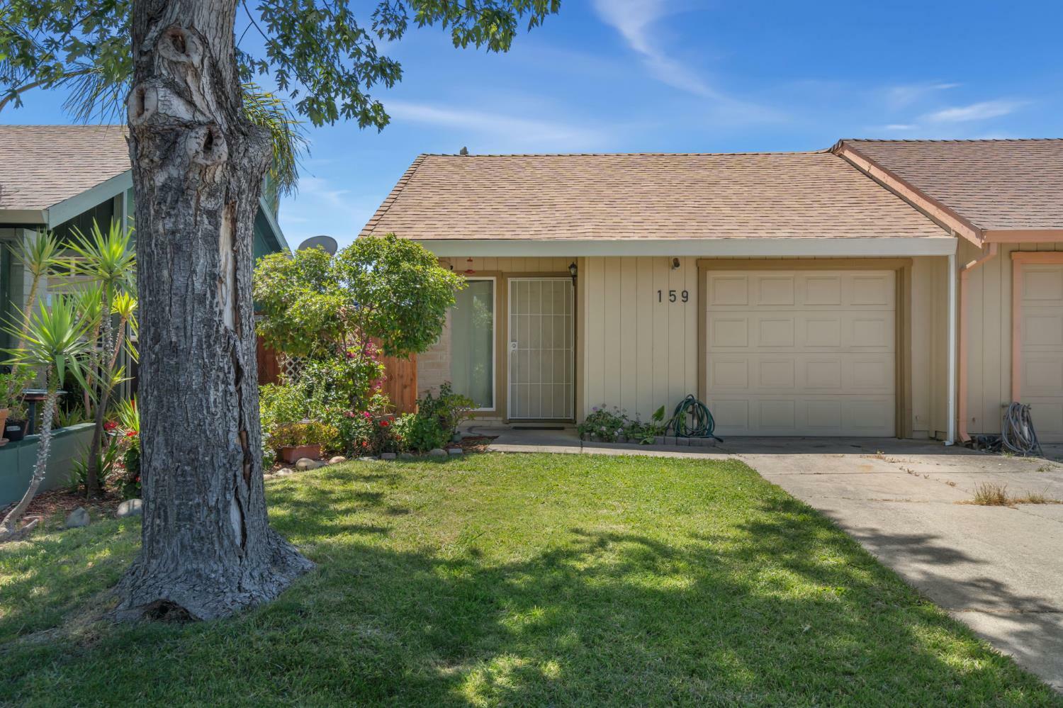 159 Quasar Circle  Sacramento CA 95822 photo