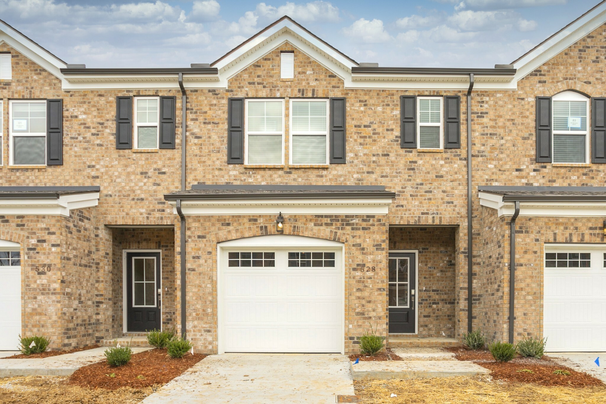 Property Photo: 528 Medwyk Dr TN 37090