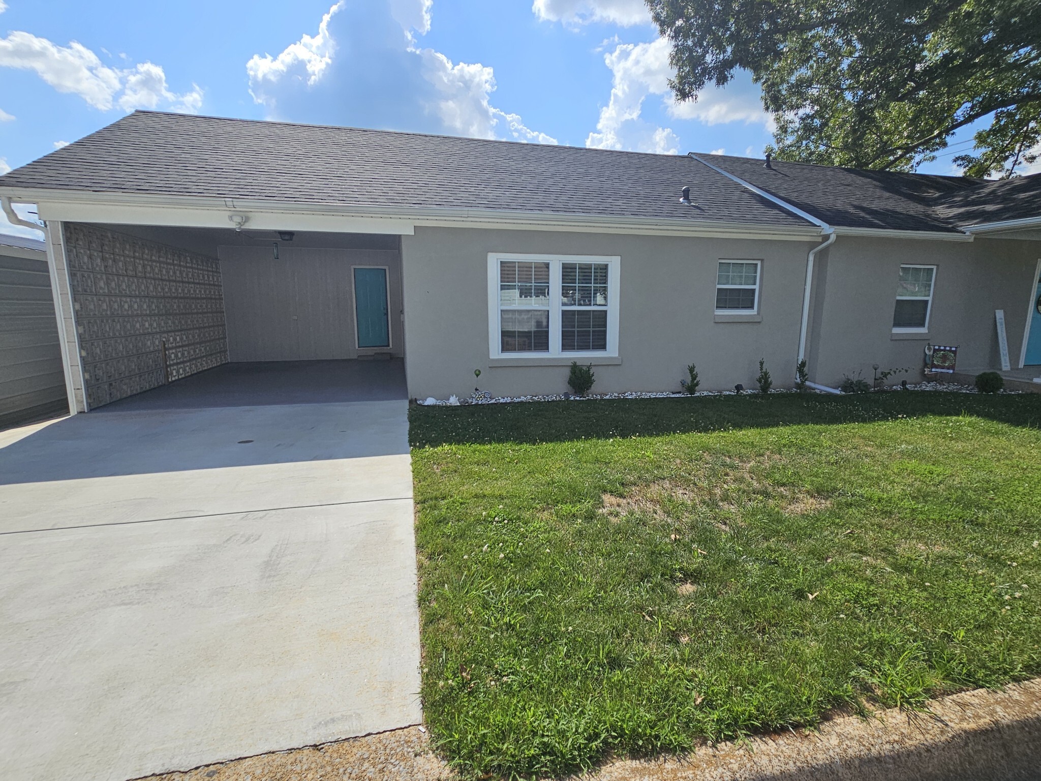 Property Photo: 815 1st Ave TN 38464