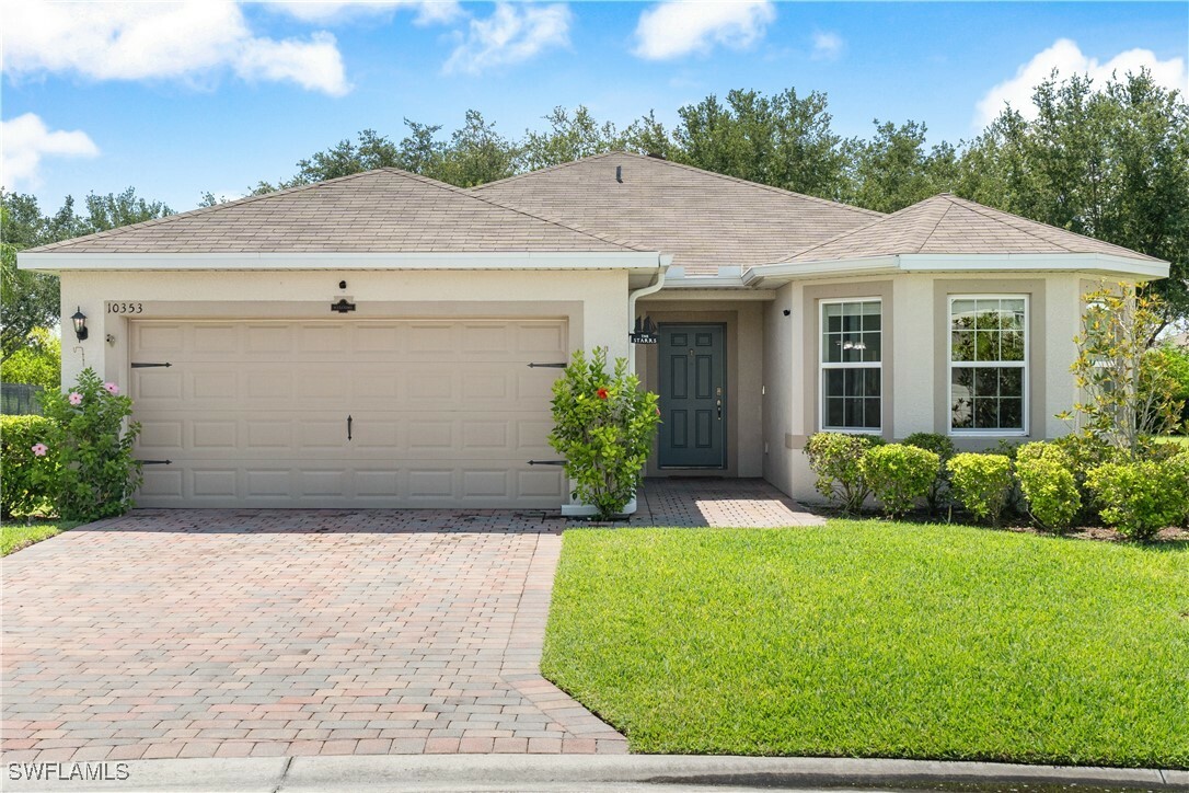 Property Photo: 10353 Silver Pond Lane FL 33936