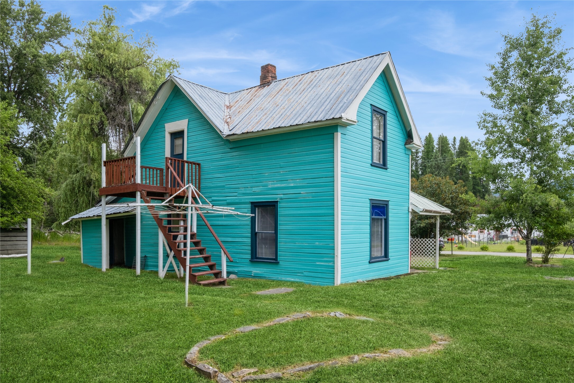 Property Photo: 601 W 4th Street MT 59923