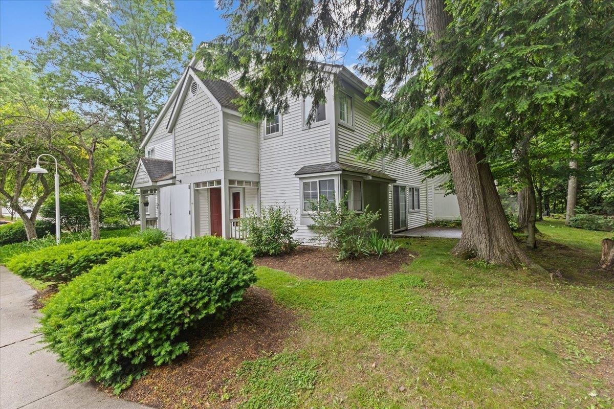 46 Winding Brook Drive  South Burlington VT 05403 photo