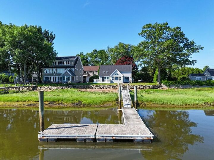 Property Photo: 27 Wentworth Terrace NH 03820