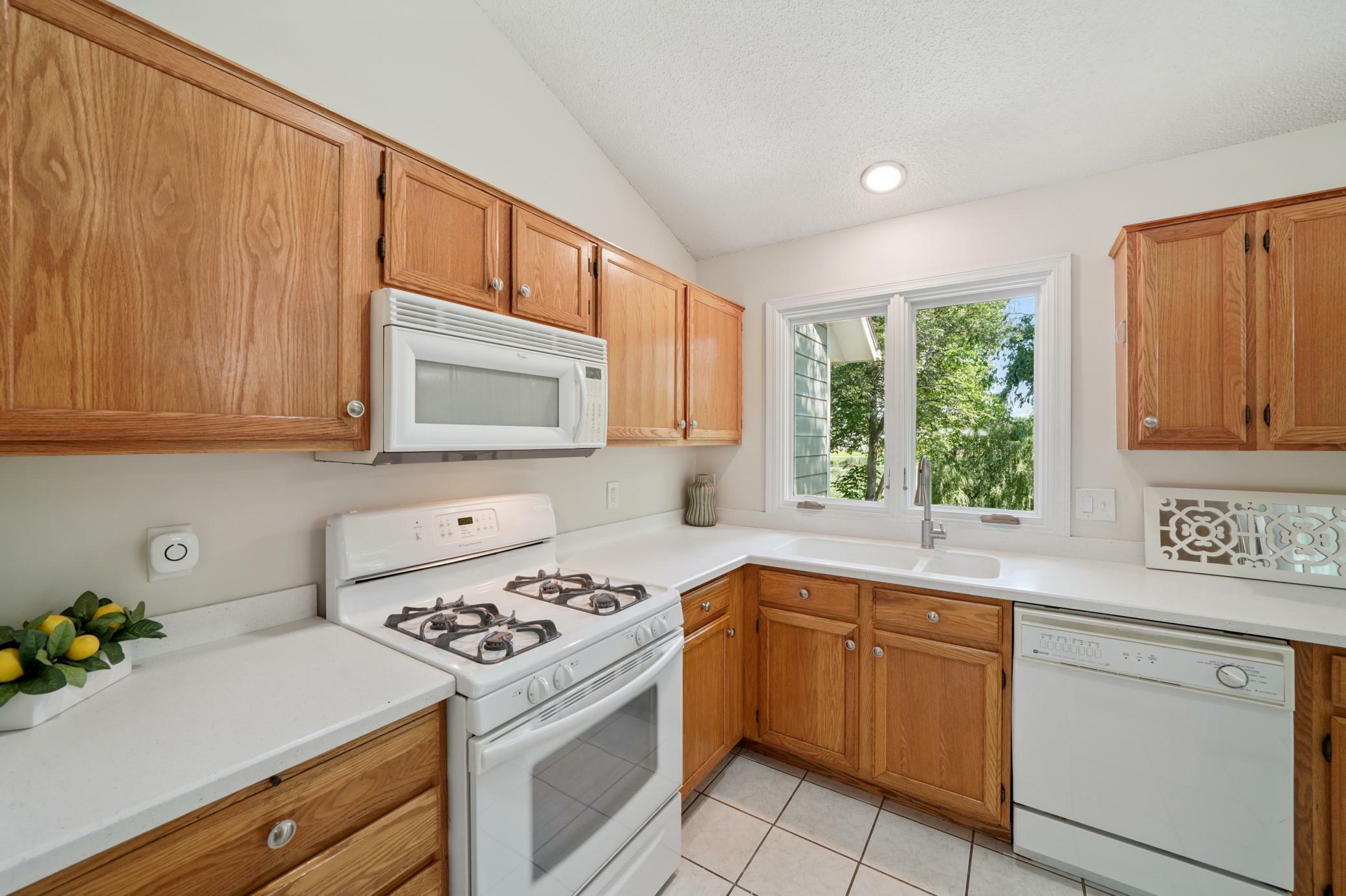 Property Photo: 216 Wildhurst Road MN 55387