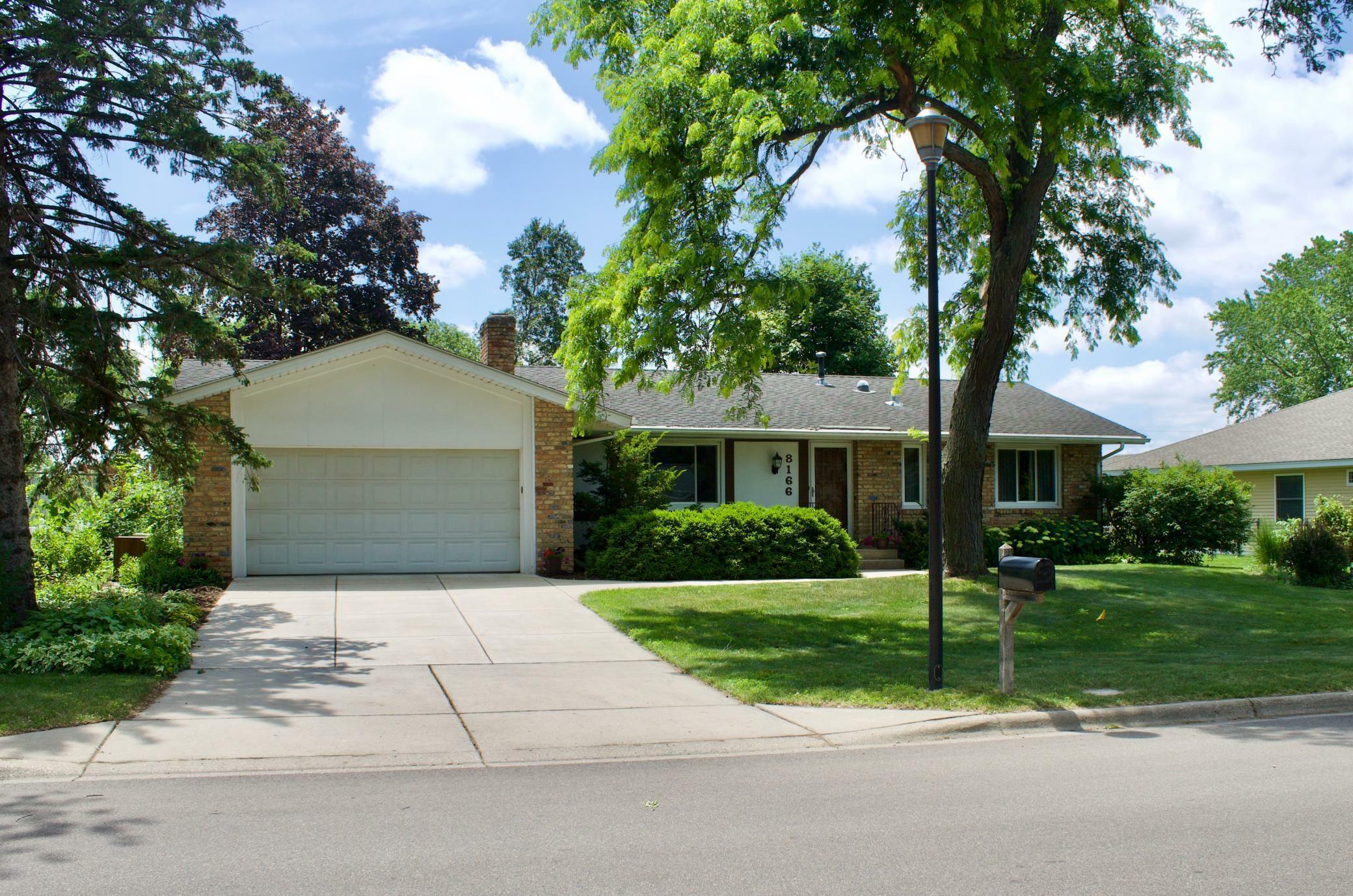 Property Photo: 8166 Henslowe Avenue S MN 55016