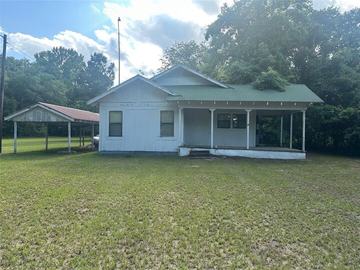 Property Photo: 403 Vz County Road 4610 TX 75754