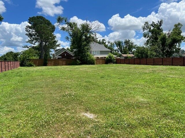 Lot 1 & Lot 2 NW G Street  Bentonville AR 72712 photo