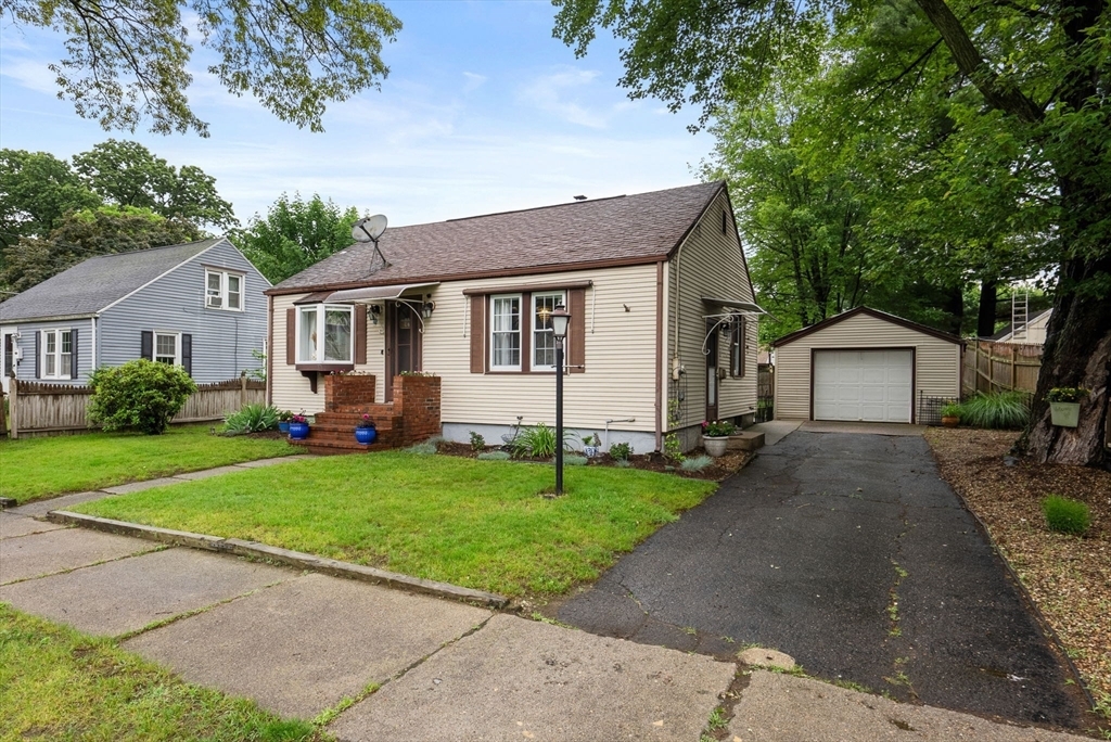 Property Photo: 97 Connecticut Ave MA 01104