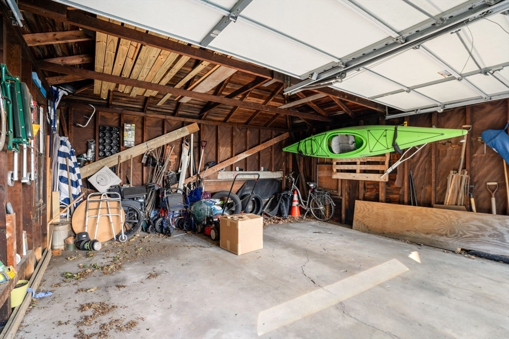Property Photo:  69 Bradfield Ave 1  MA 02131 
