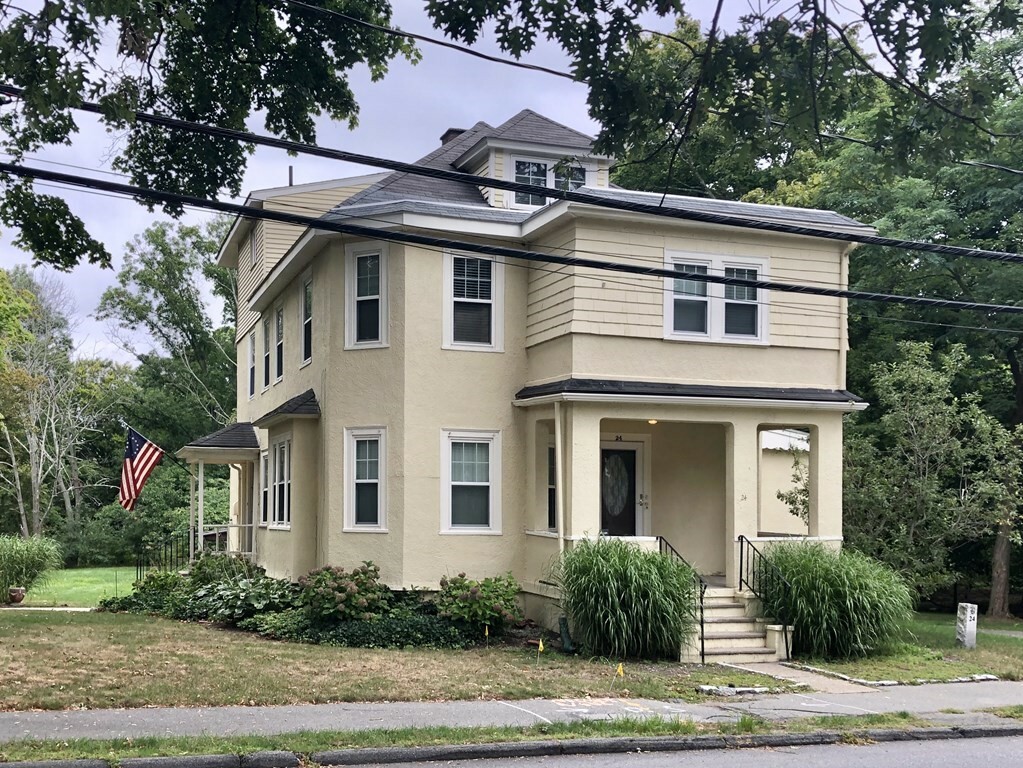 Property Photo:  24 State Street 1R  MA 02482 
