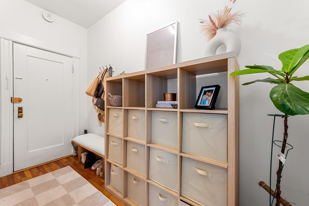 Property Photo:  3 Crawford Street 1  MA 02139 