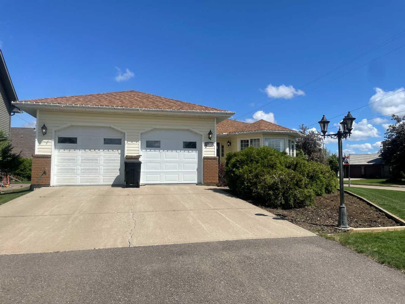 Property Photo: 5203 45 Street AB T0C 1B0