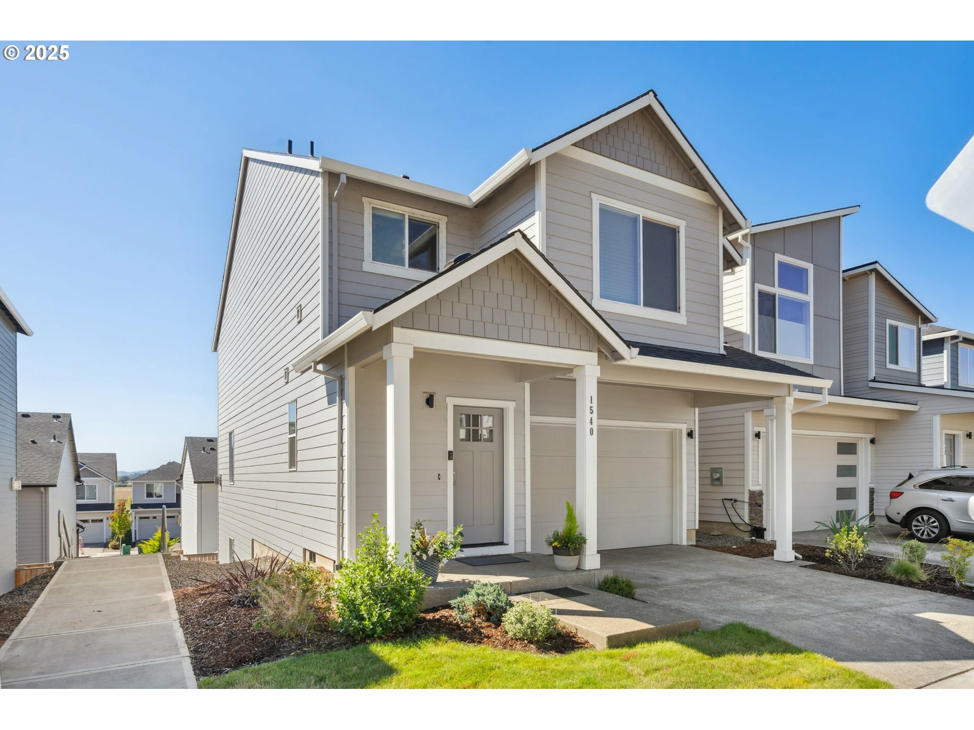 Property Photo: 1540 19th Ave OR 97116