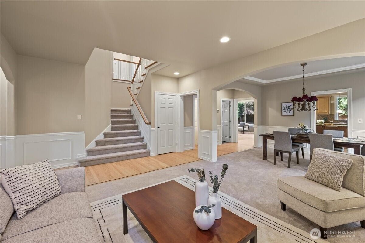Property Photo: 11526 160th Court NE WA 98052