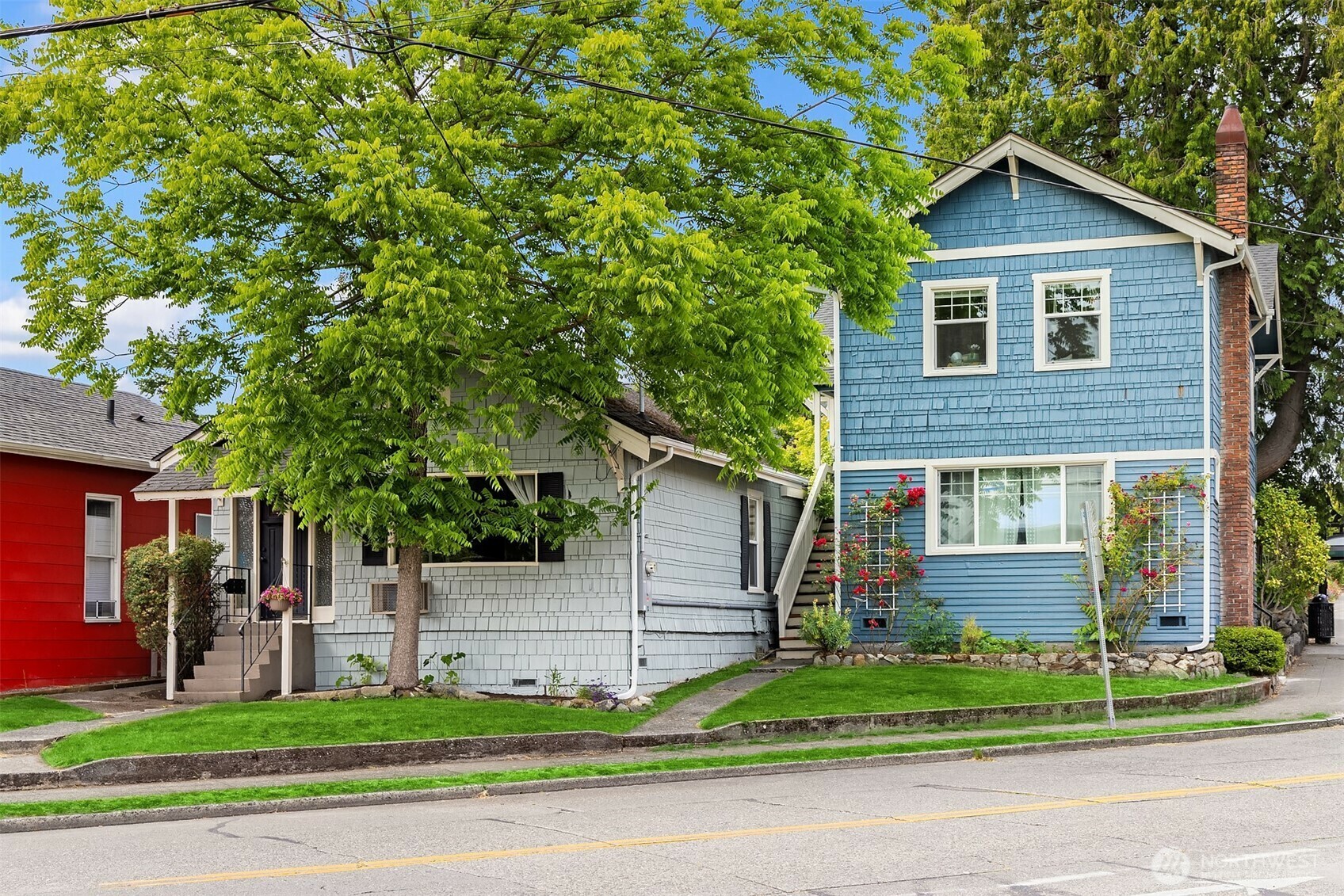 Property Photo: 4507 Phinney Avenue N WA 98103