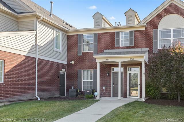 Property Photo:  29611 Fox Run Circle  MI 48092 