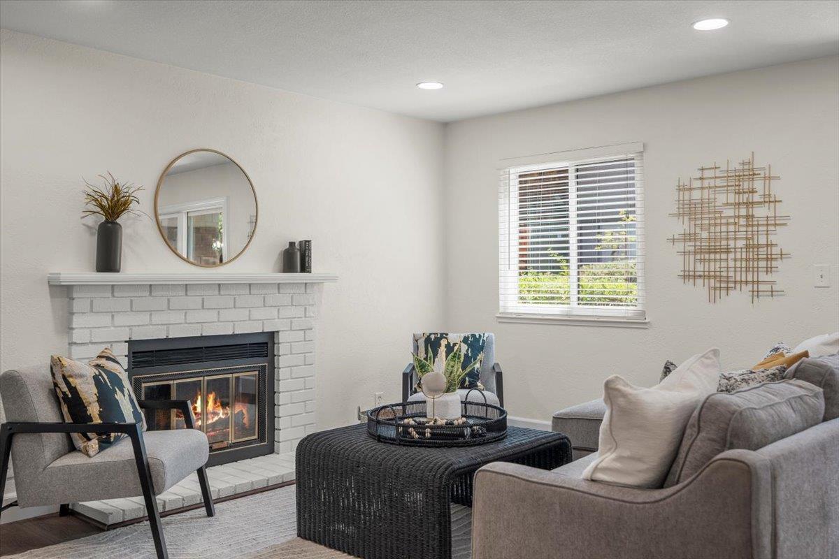 Property Photo:  1305 La Terrace Circle  CA 95123 