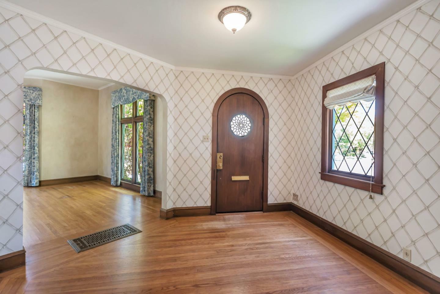 Property Photo: 1690 Castilleja Avenue CA 94306