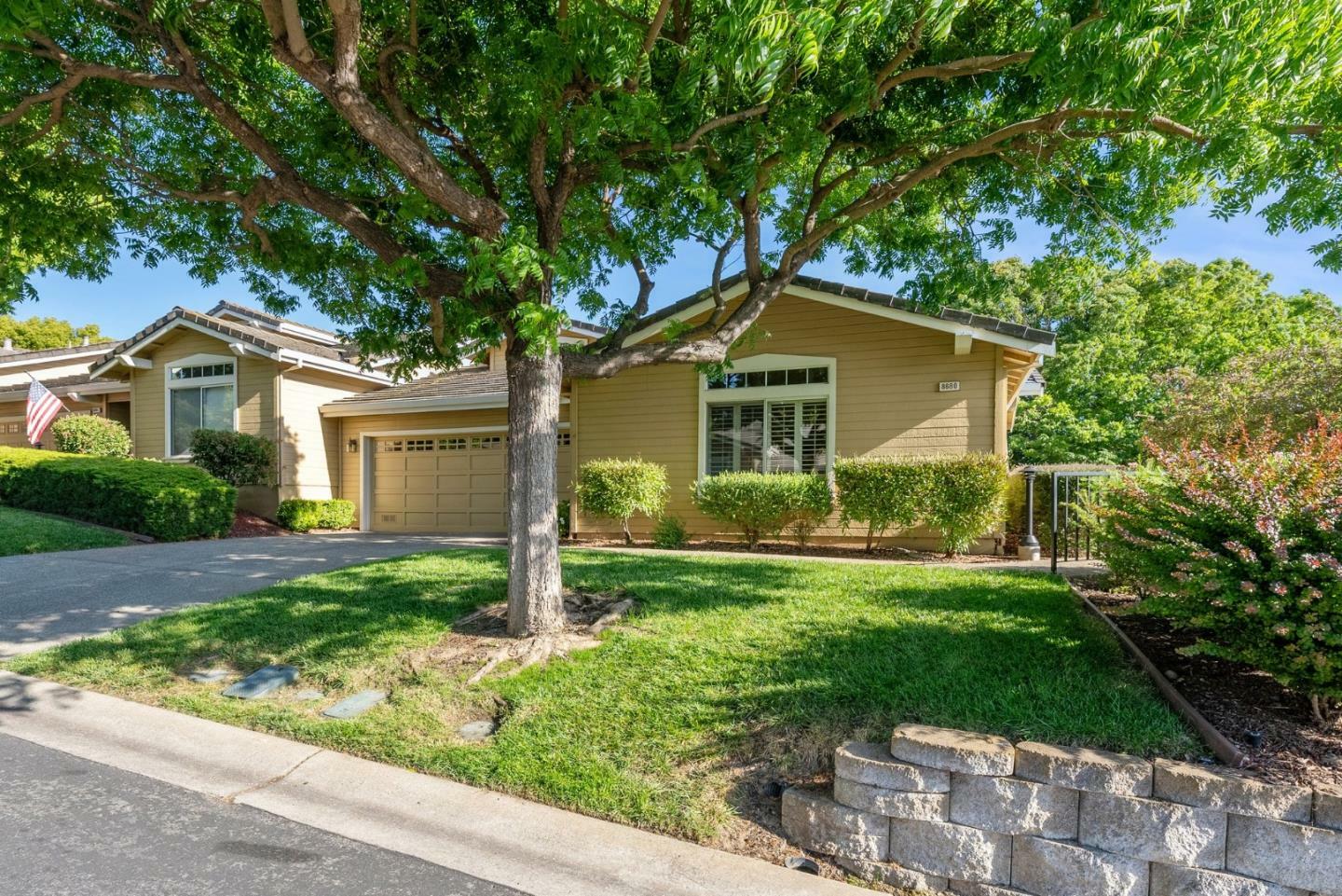 Property Photo:  8680 French Oak Drive  CA 95135 