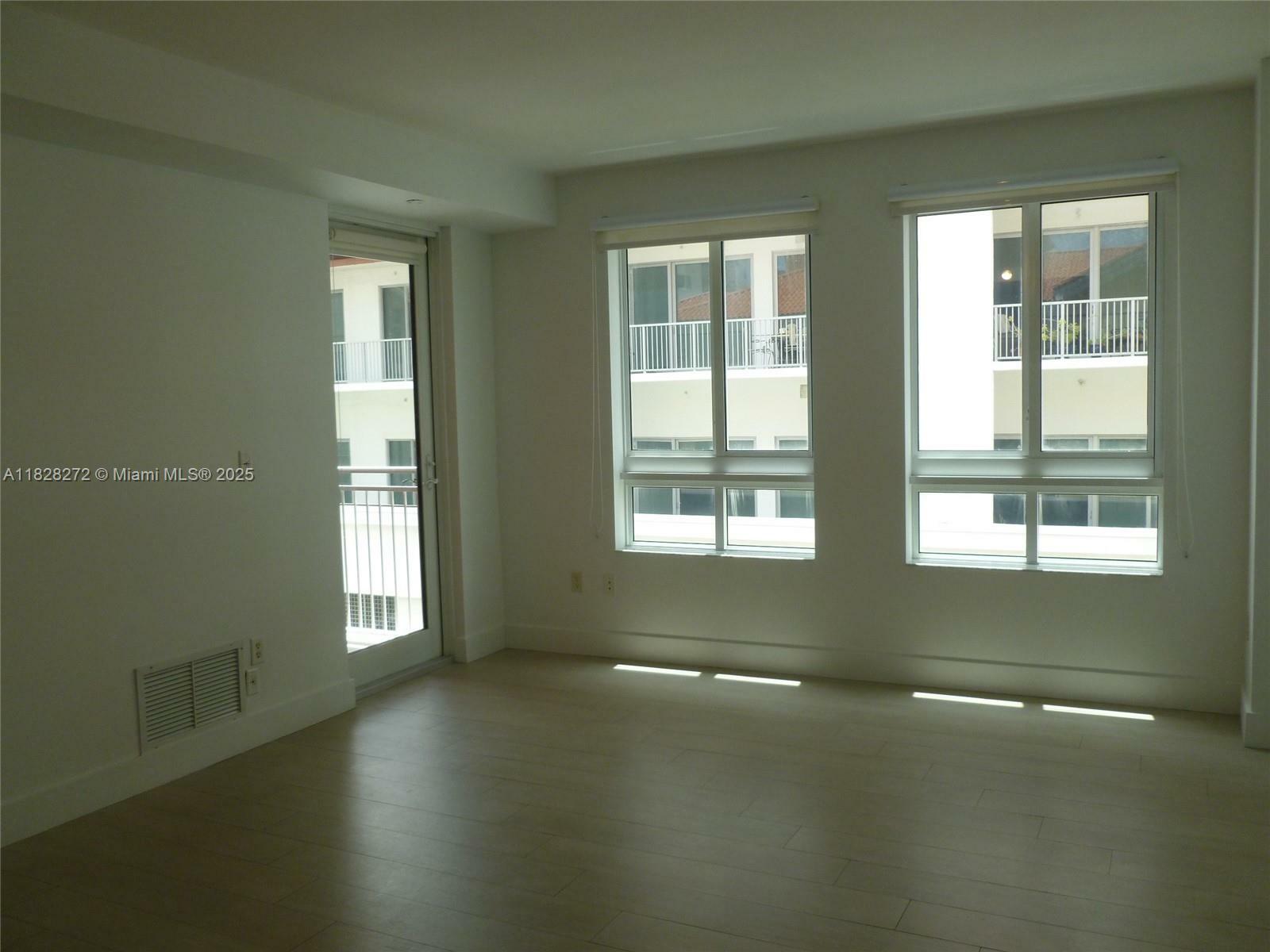 Property Photo: 7350 SW 89th St 808S FL 33156