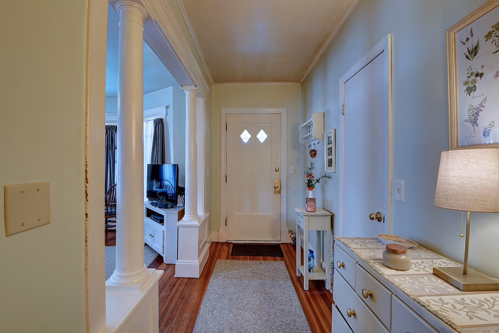 Property Photo: 32 Columbus Street CT 06108