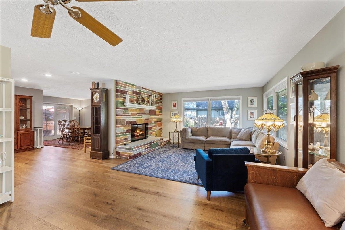 Property Photo:  3410 S Napa St  WA 99203 