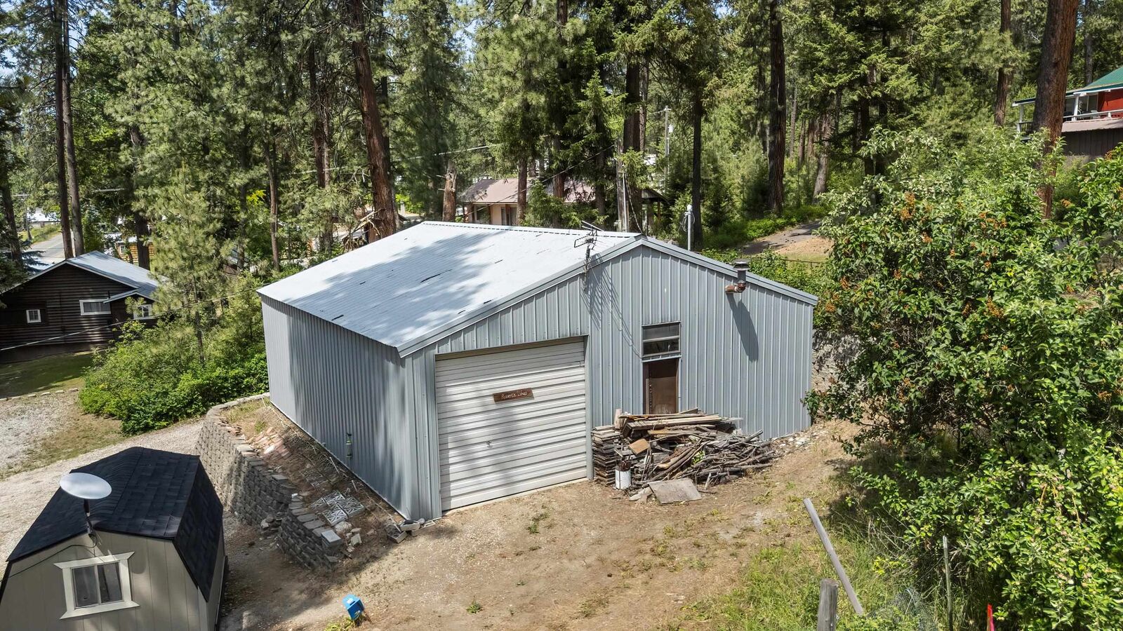 Property Photo: 3318-B Waitts Lake Rd WA 99181