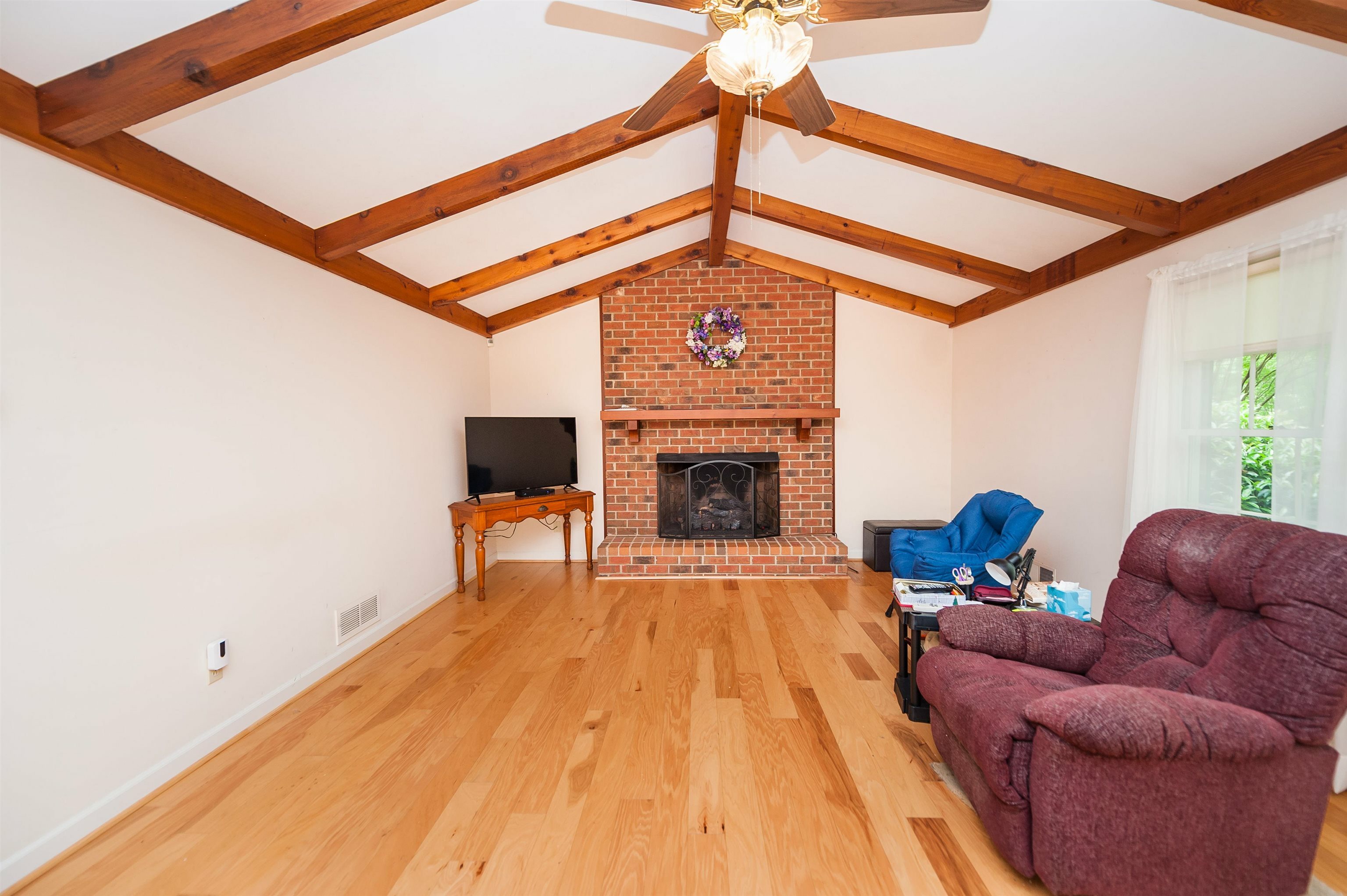 Property Photo: 265 Hollis Drive SC 29307