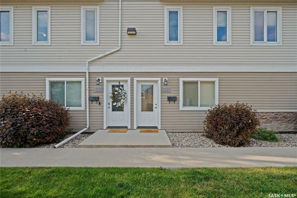Property Photo: 1225 Empress Street 318 SK S4T 1G7