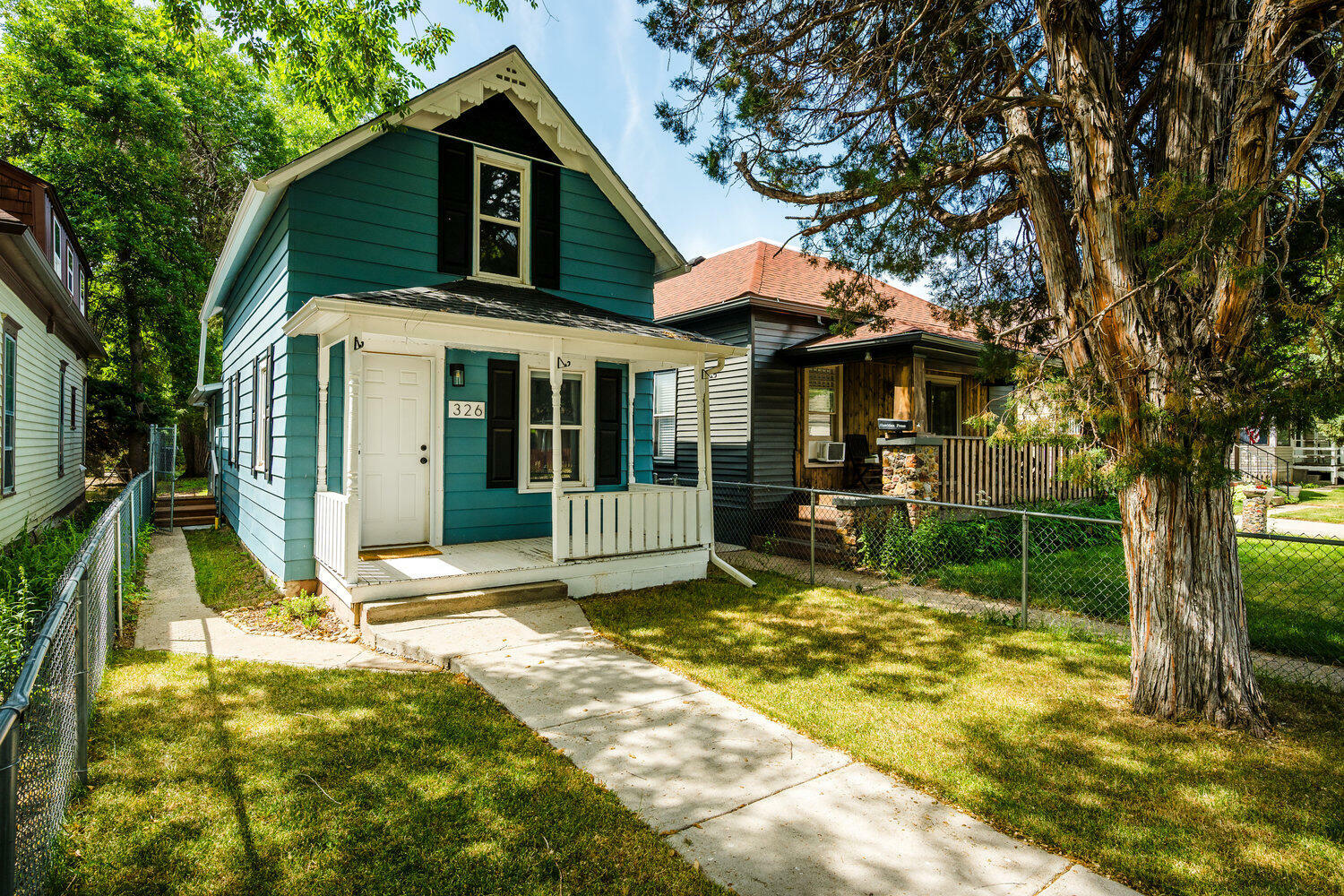 Property Photo:  326 W Burkitt Street  WY 82801 