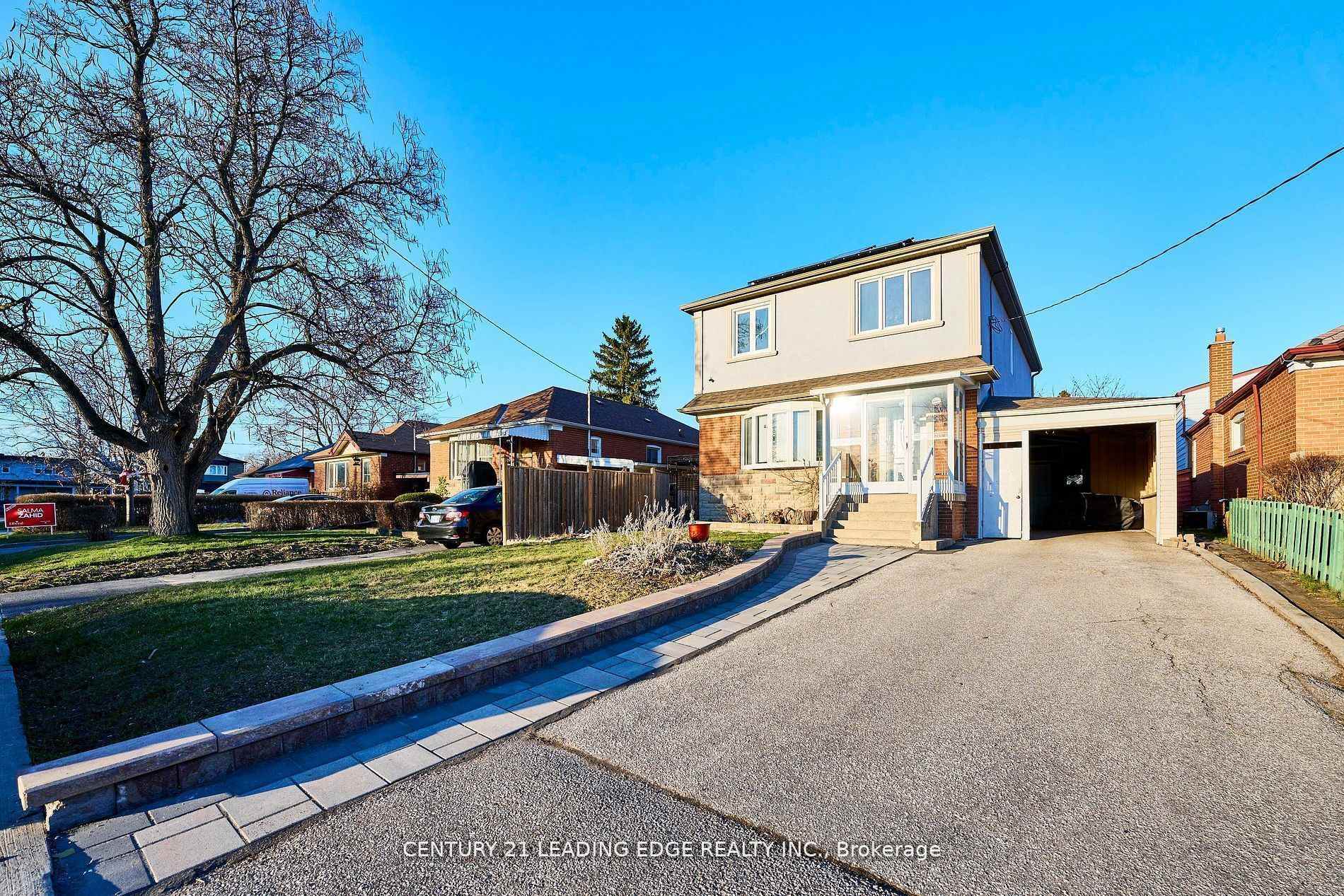 Property Photo: 14 Flora Drive ON M1P 1A3