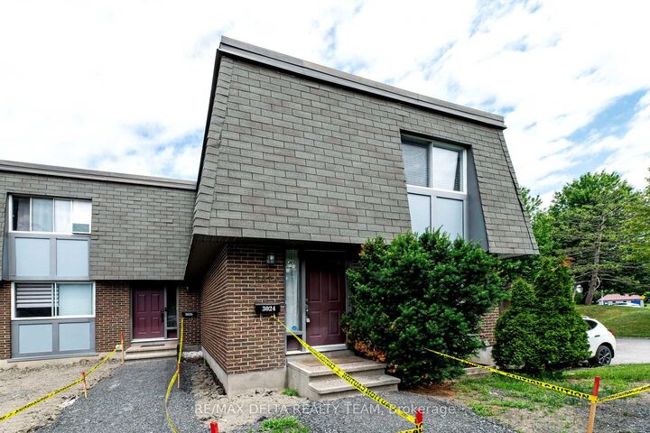 Property Photo: 3024 Fairlea Crescent - ON K1V 8T7