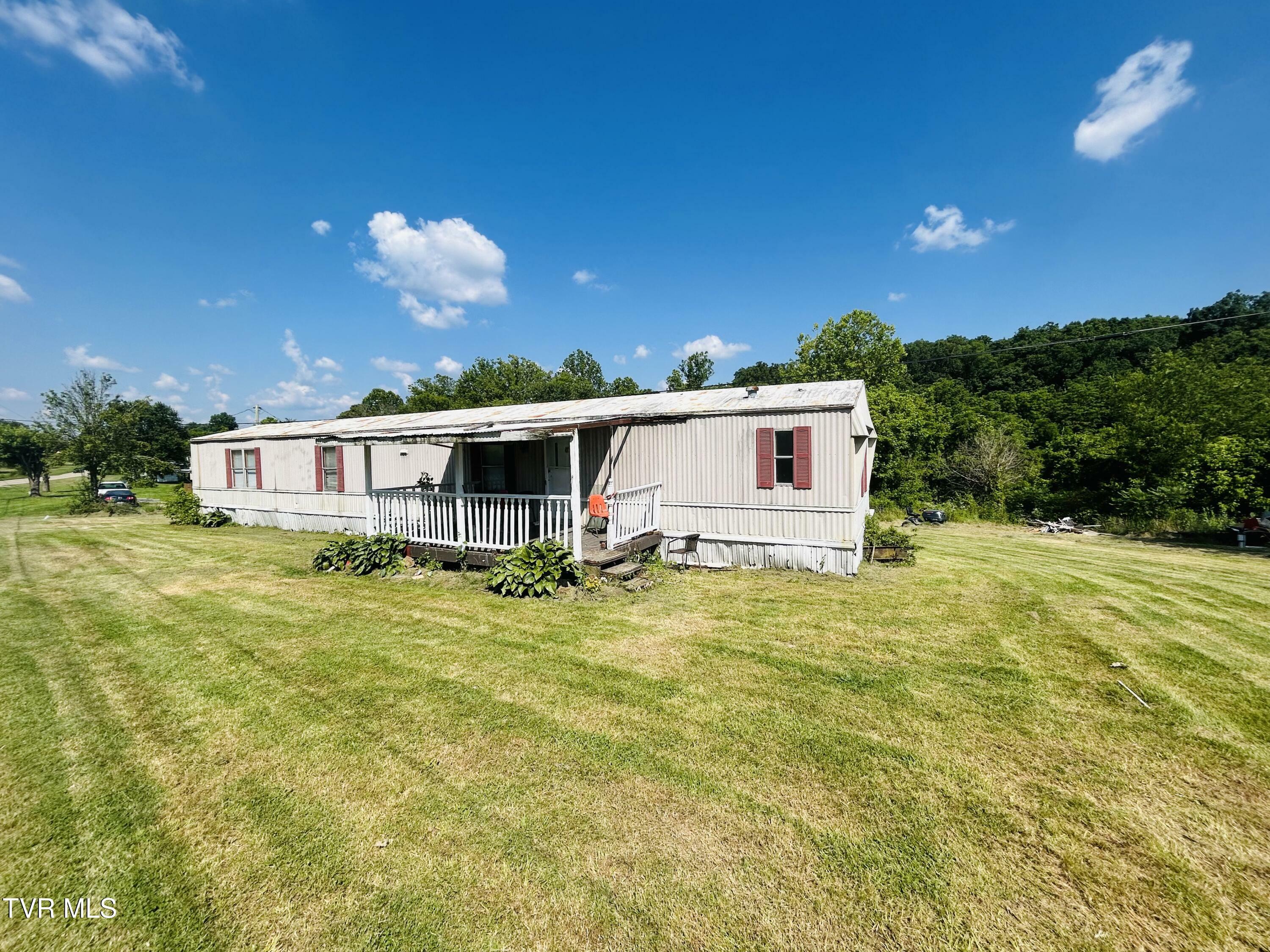 Property Photo:  1234 Highway 66  TN 37711 