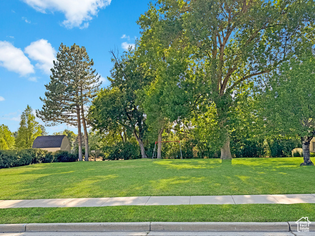 Property Photo: 851 N Bonita Way 18 UT 84014