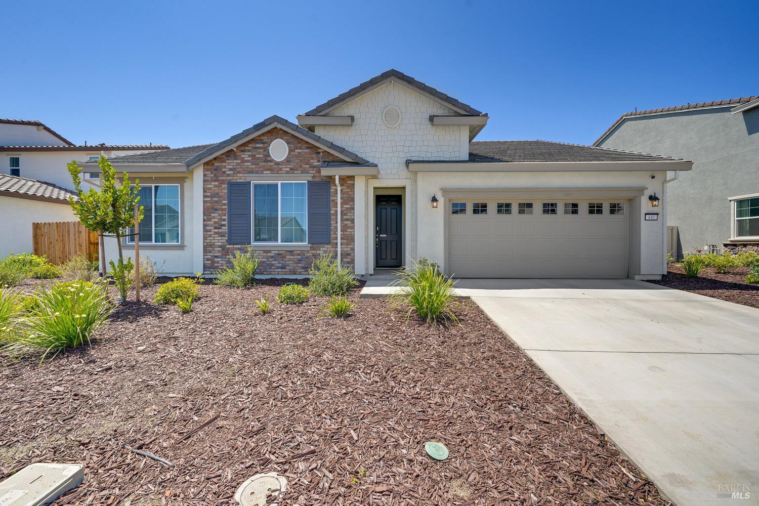 440 Vanderbilt Drive  Dixon CA 95620 photo