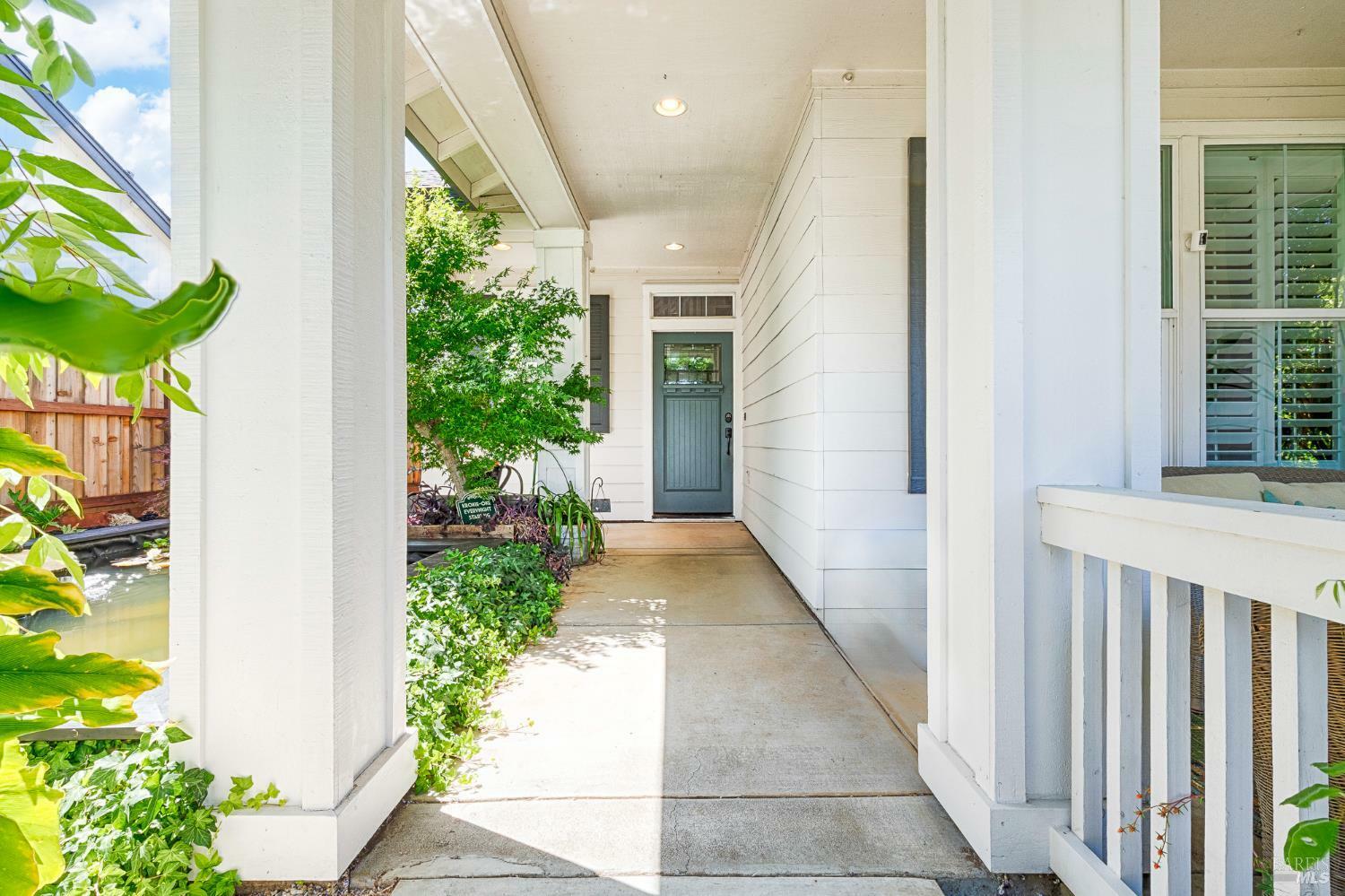 Property Photo:  312 Cottage Court  CA 95425 