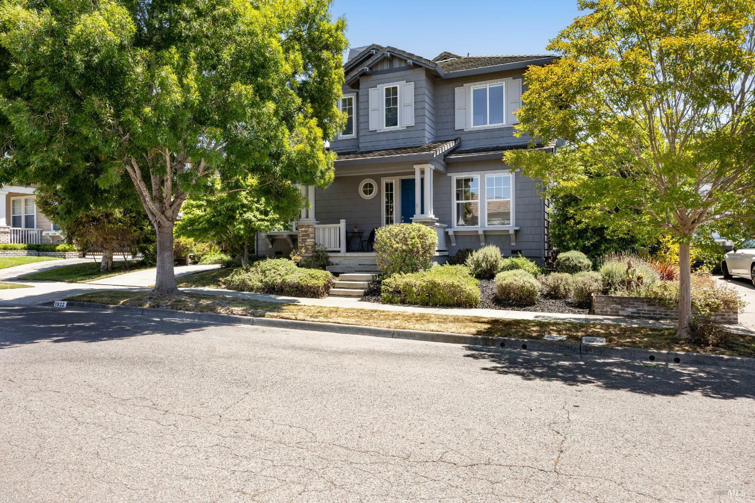 Property Photo: 1922 Buckingham Lane CA 94954