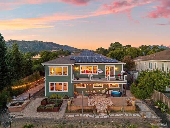 Property Photo:  5644 Eastlake Drive  CA 95409 
