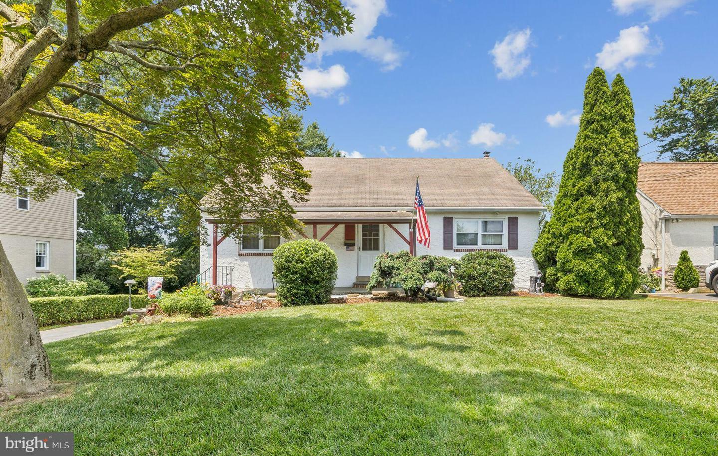 Property Photo: 754 Central Avenue PA 19038