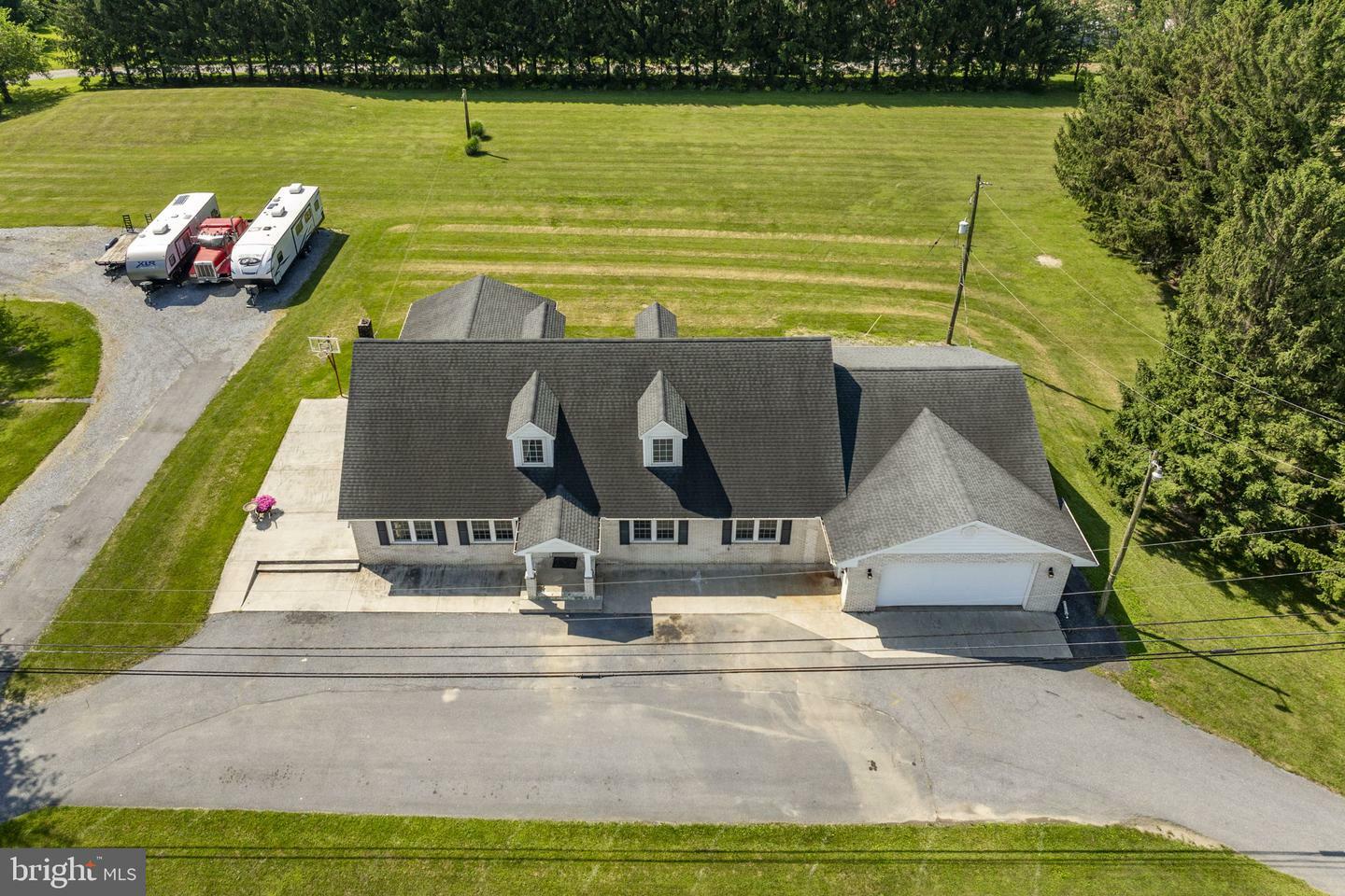 Property Photo:  2860 State Route 22 22  PA 17026 