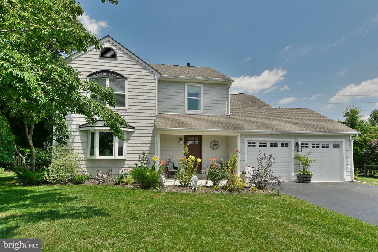 Property Photo:  249 Winchester Drive  PA 19044 