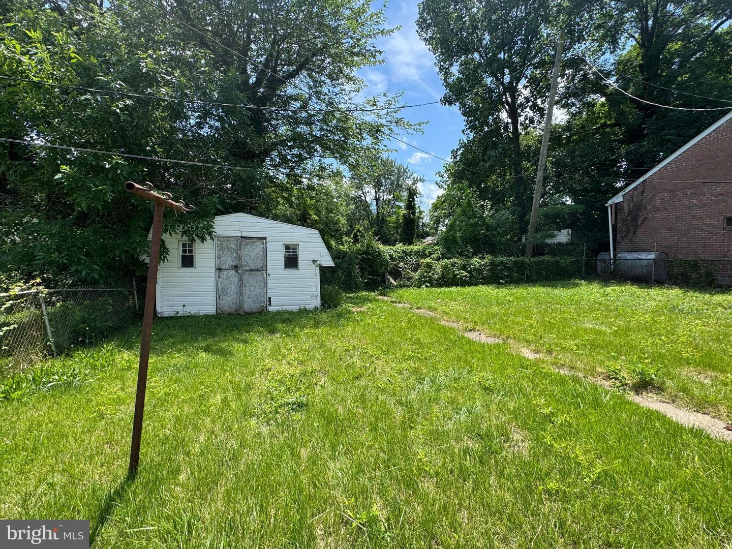 Property Photo:  2805 Oakley Avenue  MD 21215 