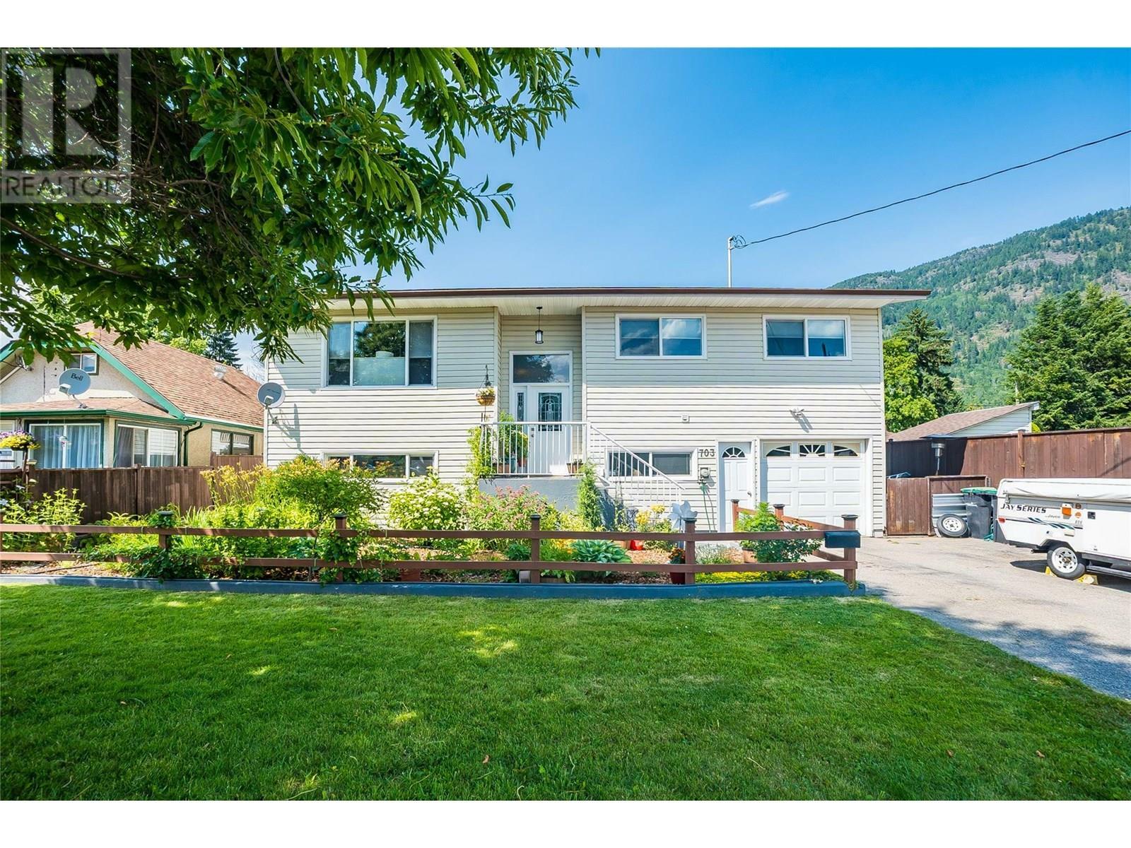 Property Photo: 703 2nd Street BC V1N 1Y9