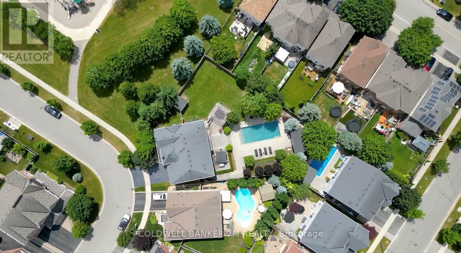 Property Photo:  50 Gerry Ravary Place  ON L1M 0J1 